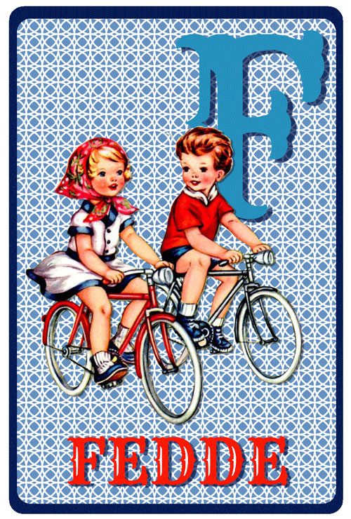 Geboortekaartje retro vintage met jongen en meisje op de fiets. De retro vintage geboortekaartjes zijn geïnspireerd op de retro alfabet boekjes